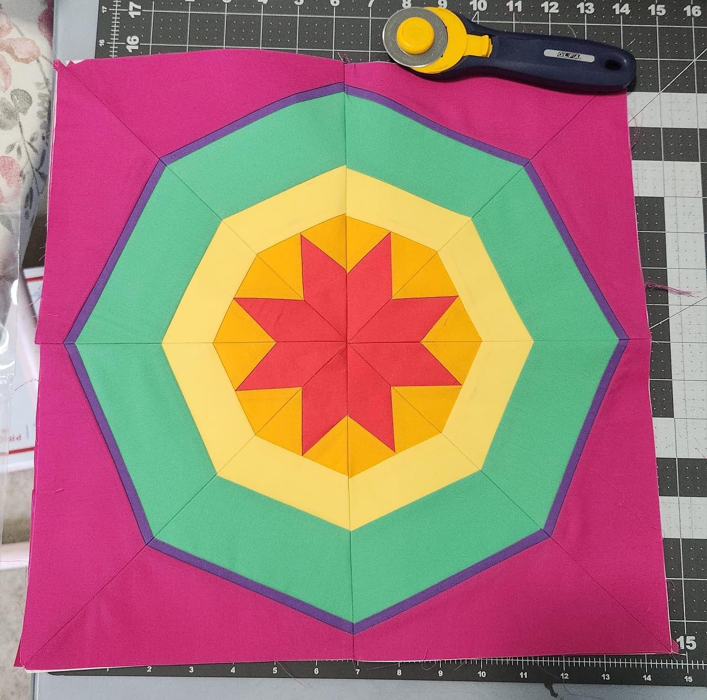 I donât like to brag but I will when itâs on my girls!! Shout out to Nita, who is in my exclusive membership, Piecing it Real, for her beautiful work on our July blocks!!! LURVE IT!!! Help me show her some love â¤ď¸
@crnbrrymrchant1 #piecingitreal #yvetterenecreations #theyvetterene