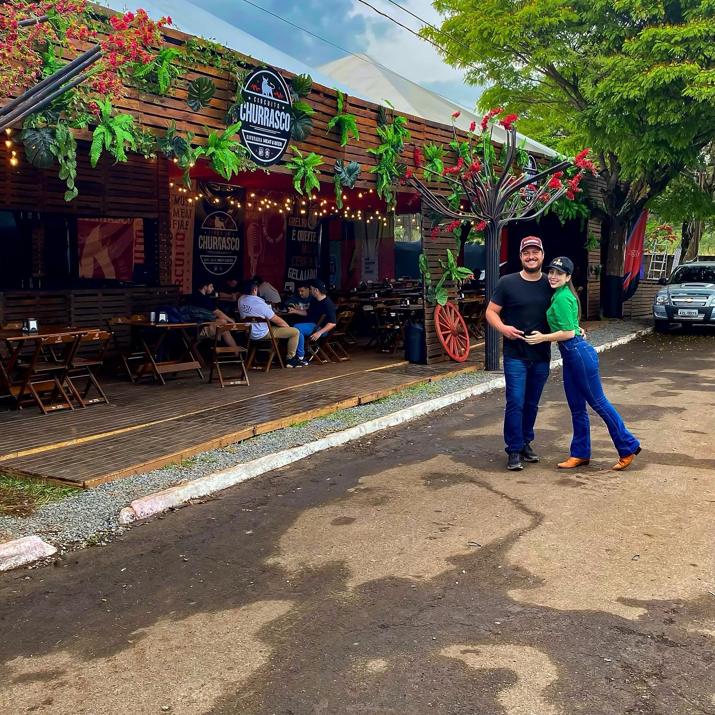 4/4 ✅
.
Hoje é o último dia de Circuito Churrasco na @expoastorga quem vem?!
.
Esperamos por vocês!