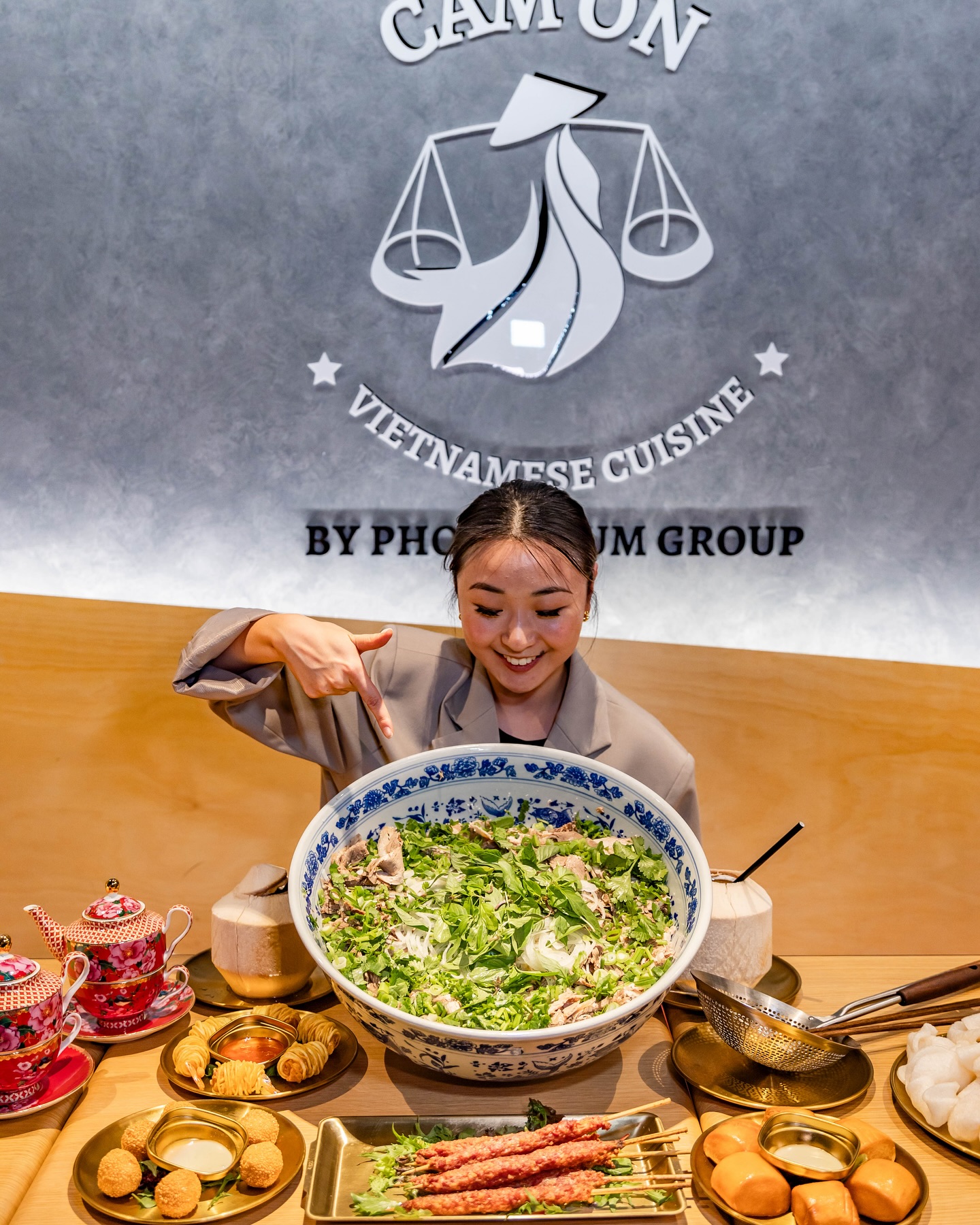 This is not just any bowl of pho – it’s the world’s largest! Come and witness the pho-nomenon at Cam On Restaurant
📍Market City Shopping Centre
Level 3 - Dining Precinct Shop
9-13 Hay Street. Haymarket. Sydney
#sydney #sydneyrestaurant #marketcity #sydneeats #sydneycbd #vietnamesecuisine #sydneyfoodies #vietnameserestaurant #sydneypho #sydneyfood