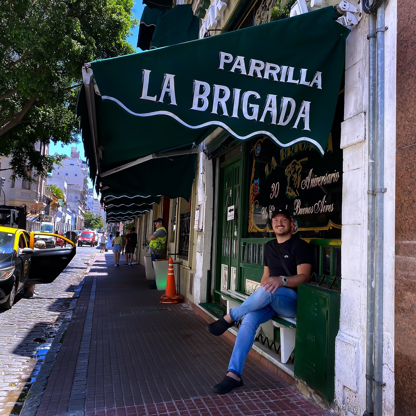 📍Buenos Aires 🇦🇷
Uma viagem onde pude aprimorar meus conhecimentos e trazer ideias para aplicar em meus eventos!