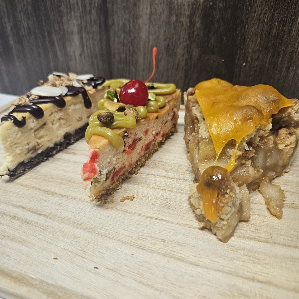 We're hoping to make some fun waves this weekend with an interesting theme: Trust Your Baker 🧑🍳
While some of the following flavor profiles may be more on the unique side, we promise they're delicious and taste tester approved! So come on out and brave the cold for some fun new flavors as well as the return of some popular items (butterfinger caramel crunch bars anyone?)!
Muffins: Cinnamon Streusel, Strawberry Cucumber
Cheesecake: Vanilla Mini, Almond Joy Slice, Cherry Pistachio Slice
Pie Slice: Dutch Apple Pie w/ Cheddar
Breakfast: Spanish Olive & Bleu Cheese
Cookies: Chocolate Chip, Peanut Butter Bacon Chocolate Chunk, Tarragon Hazelnut Blackberry Shortbread Sandwich cookie, Gluten/Dairy Free Chocolate Chip & Snickerdoodle
Cupcakes: Triple Chocolate, Vanilla, Carrot, Chocolate Lemon, Strawberry Balsamic, Basil-Kissed Peach Cobbler, Allergen Friendly
Macarons: Cheeto (yep, the snack kind!), Chocolate Cardamom, Mango Chili Lime
Bars: Brown Sugar Cinnamon Pop Tart Bar, Lemon Lavender, Butterfinger Caramel Crunch
Quiche: Bacon Date & Goat Cheese, Caramelized Onion & Roasted Brussel Sprouts, Sausage Maple & Cinnamon
Granola: Cinnamon Pecan, Blueberry Vanilla, Cherry Almond
Other Treats: Caramel Apple Chex Mix
Dog Treats