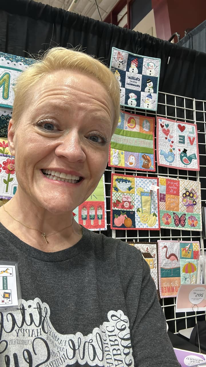 I'm in Castle Rock at the Quilt Show. Come see me!!
#quiltcraftsew