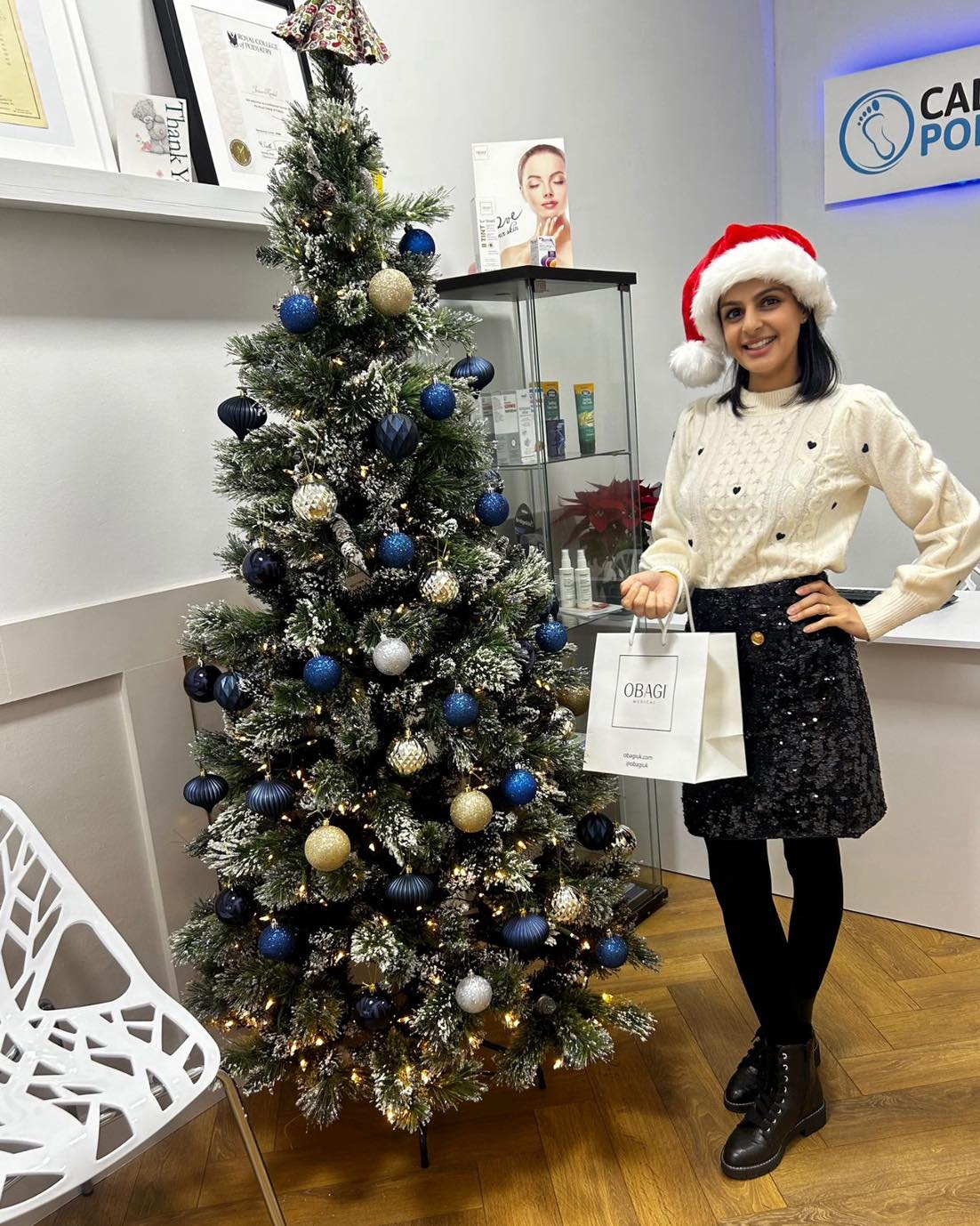 ๐โจ Getting into the festive spirit at Skin By Kiran โจ๐
As the year comes to a close, I just want to say a huge thank you to all my wonderful new and returning clients. Your trust, loyalty, and continued support mean everything to me as we head into 2026. ๐
Itโs been an incredible year of growth, glowing skin, and confidence boosts โ and I canโt wait to welcome you back (and meet new faces!) in the new year.
Hereโs to healthy skin, natural results, and lots more glow in 2026 โจ
