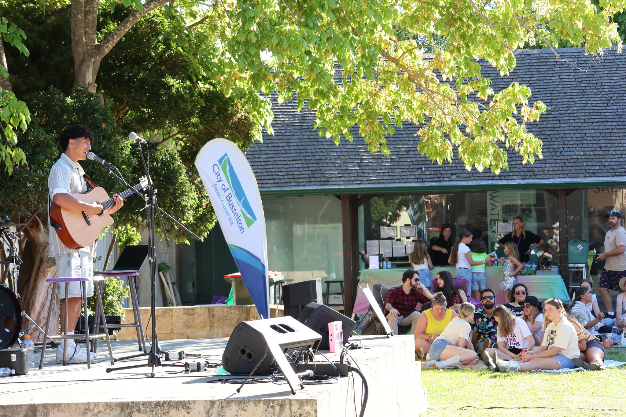 ๐๐ก๐๐ง๐ค ๐ฒ๐จ๐ฎ ๐๐ข๐ญ๐ฒ ๐จ๐ ๐๐ฎ๐ฌ๐ฌ๐๐ฅ๐ญ๐จ๐ง
We thank our major sponsor, the City of Busselton, for their continued dedication to fostering the arts within our community, and whose support has made this festival possible.
Busselton Fringe has been proudly presented by Acting Up โ Academy of Performing Arts for the past 12 years. We are excited to showcase Busselton Fringe 2026 which is bursting at the seams with a variety of performances.