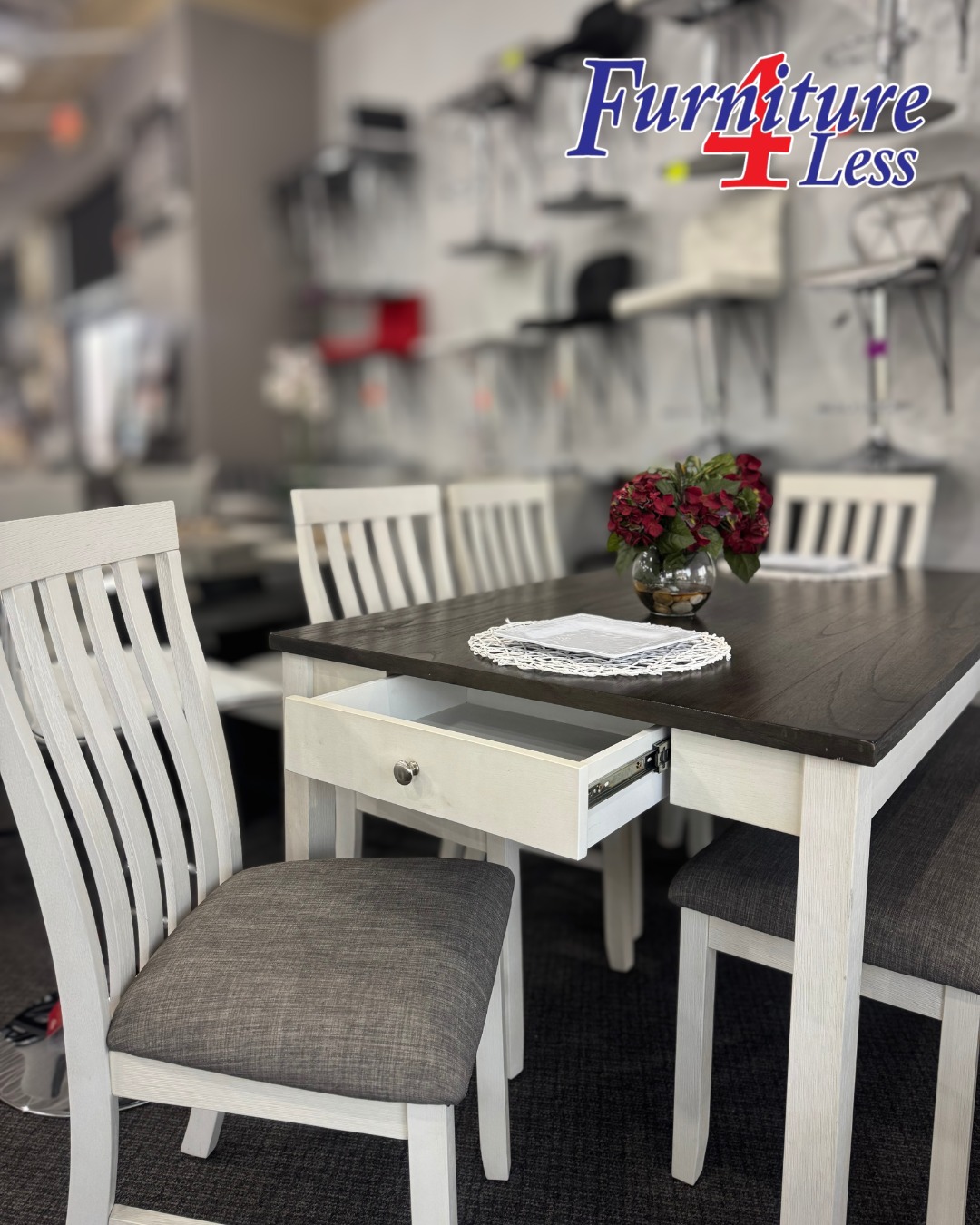 Style meets storage 🤍✨
Un comedor que no solo luce increíble, también te da el espacio perfecto para organizar todo con sus cajones integrados. Funcionalidad + diseño en un solo lugar.
#DiningRoomGoals #SmartStorage #HomeAesthetic #ModernLiving #FurnitureFinds