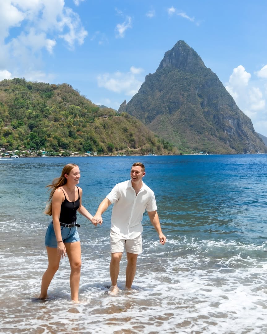 Pure emotions, endless smiles, and that magical “yes” moment 😍💖 Every glance tells a story of love.
Want to book your shoot? Send us a message or click the link in our bio.
#TravelStLucia #StLuciaPhotography #StLuciaIsParadise #ProposalMoments #EngagementVibes #RomanticEscape #VacationInParadise #CoupleGoals #WestCoastViews #IslandRomance