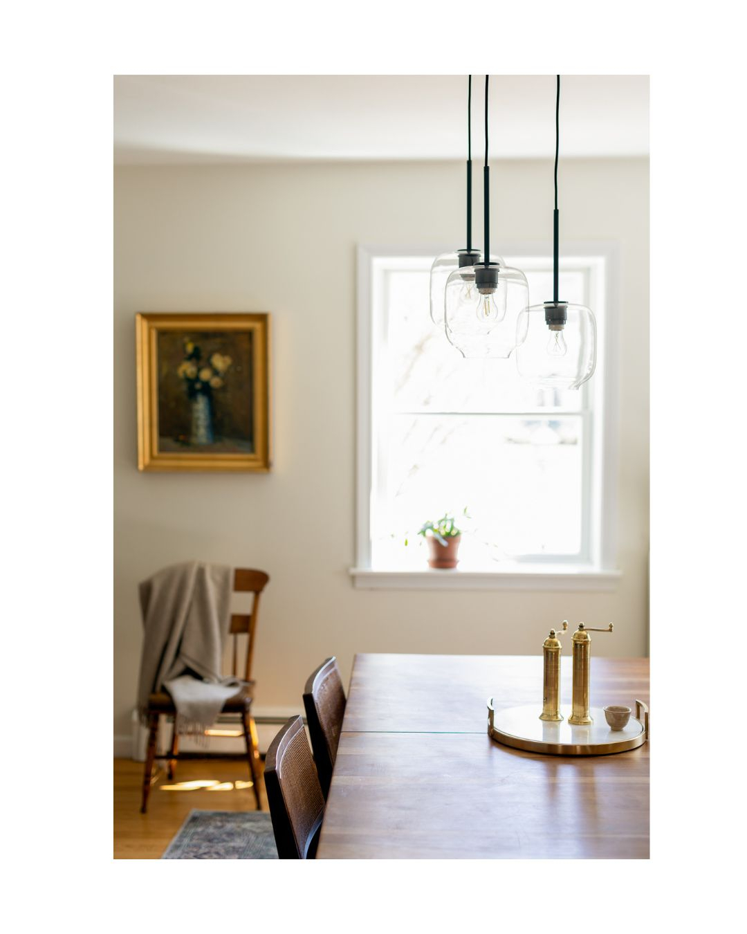 Life is crazy and ever-going || I hope you can find a moment of calm + rest in this photo
Styling by Abode VT
Photo: @spacialharmoynphoto
.
.
.
.
.
#homevignettes #adodevt #vermontinteriorphotographer #spacialharmonyphoto #vermonthomephotographer #quitemoments #vermontinteriors #interiordesign #vermontinteriordesign #stillness #calmness #possibility