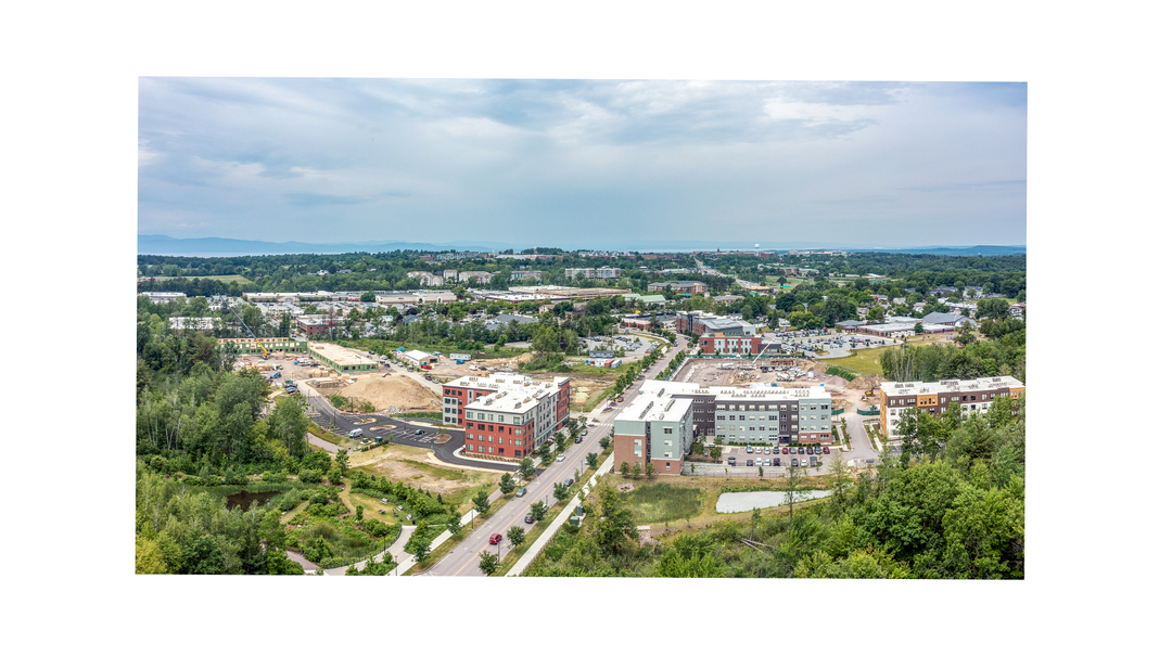 Recent work for Snyder Construction || Market Street. .
.
.
.
.
#drones #aerialphotography #vermontaerial #travel #femaledronepilot #vermontdronepilot #dronephoto #vermontaerial #vermont #vermontfromabove #owlsirisphoto #spacialharmonyphoto #contruction #progression #workprogress