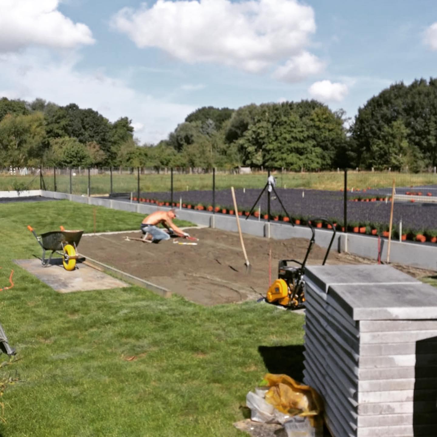 Terras in betontegels 60x60 te Moorsel