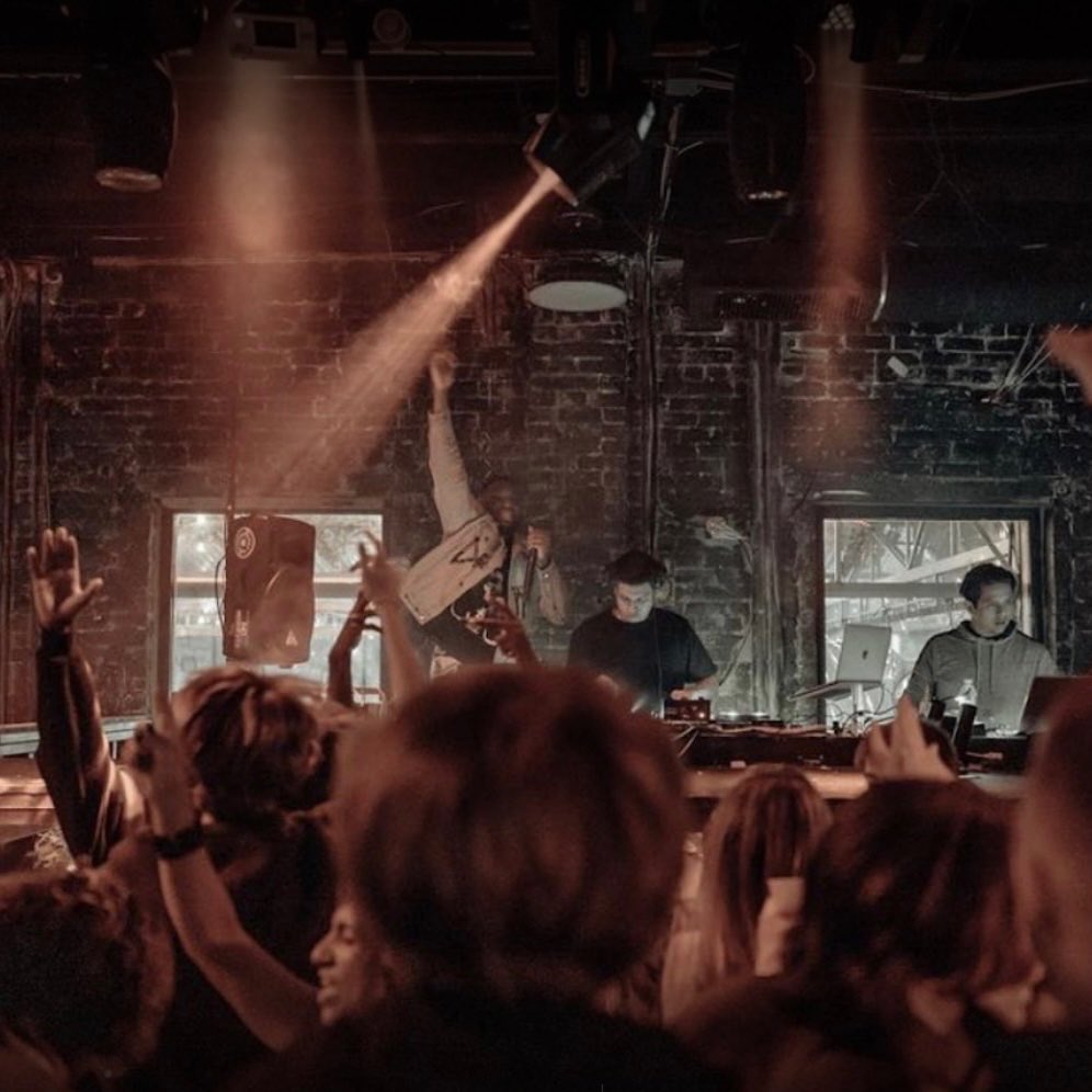 #QCWeekend, here we go!
Can't wait to dance to the blends of Latin and hiphop music at the @tequila_house_clt
#latinmusic #hiphop #QCW #charlottenc #nightlife #weekendvibes