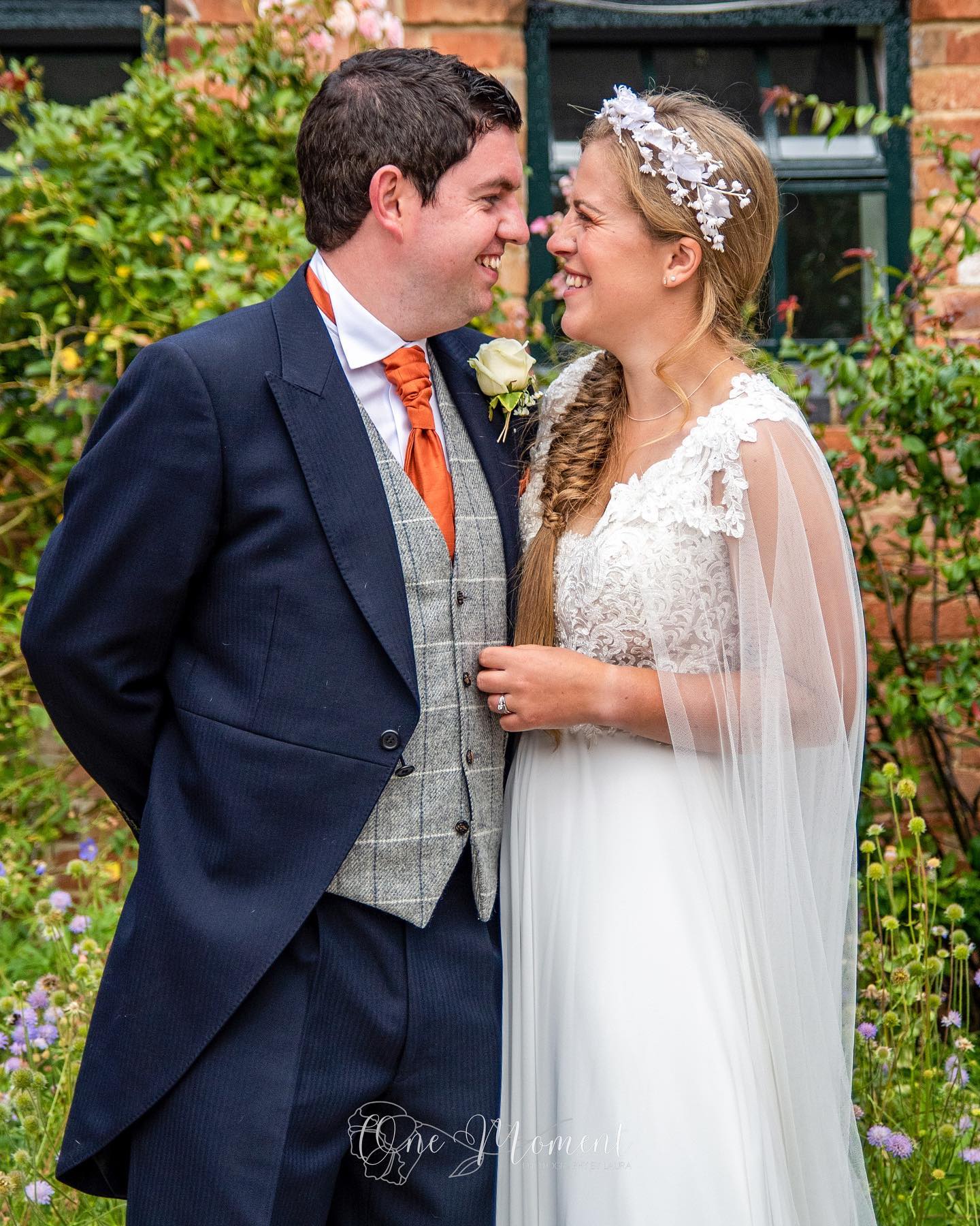 Happy 1st Anniversary to Amy & James ♥️
We had such a fantastic day last year.
#wedding #eastmidlands #LongWhatton #Bride #Groom #Farm #LongWhattonFarm #love #marriage #happy #1stAnniversary #photographyfarmer