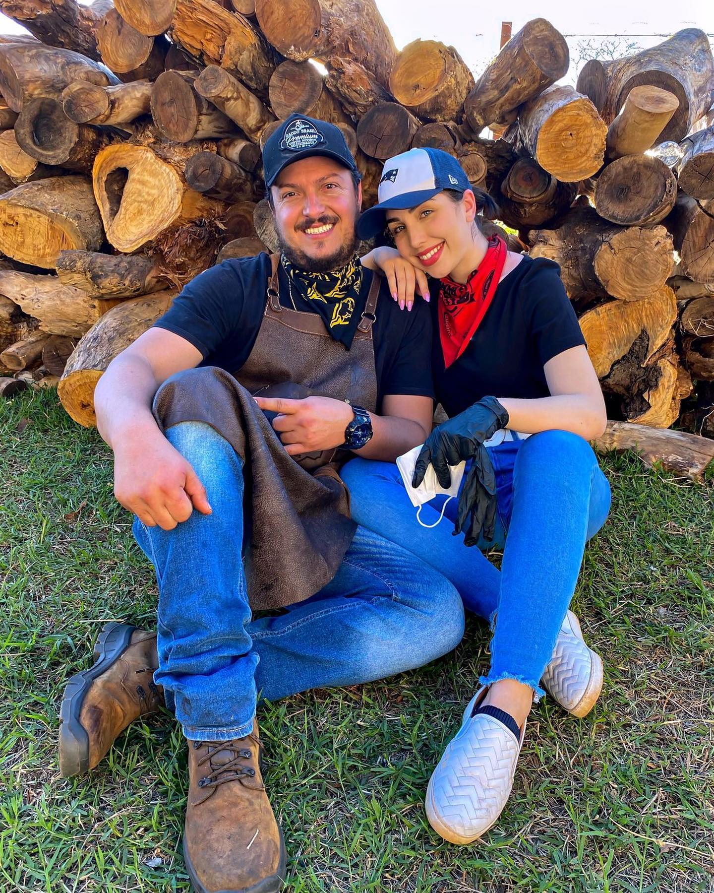 #tbt de um fogo de chão finalizado com sucesso!
Sempre com ela parceira de trabalho @nathaliasaiene_ ❤️🥩🔥🔥❤️