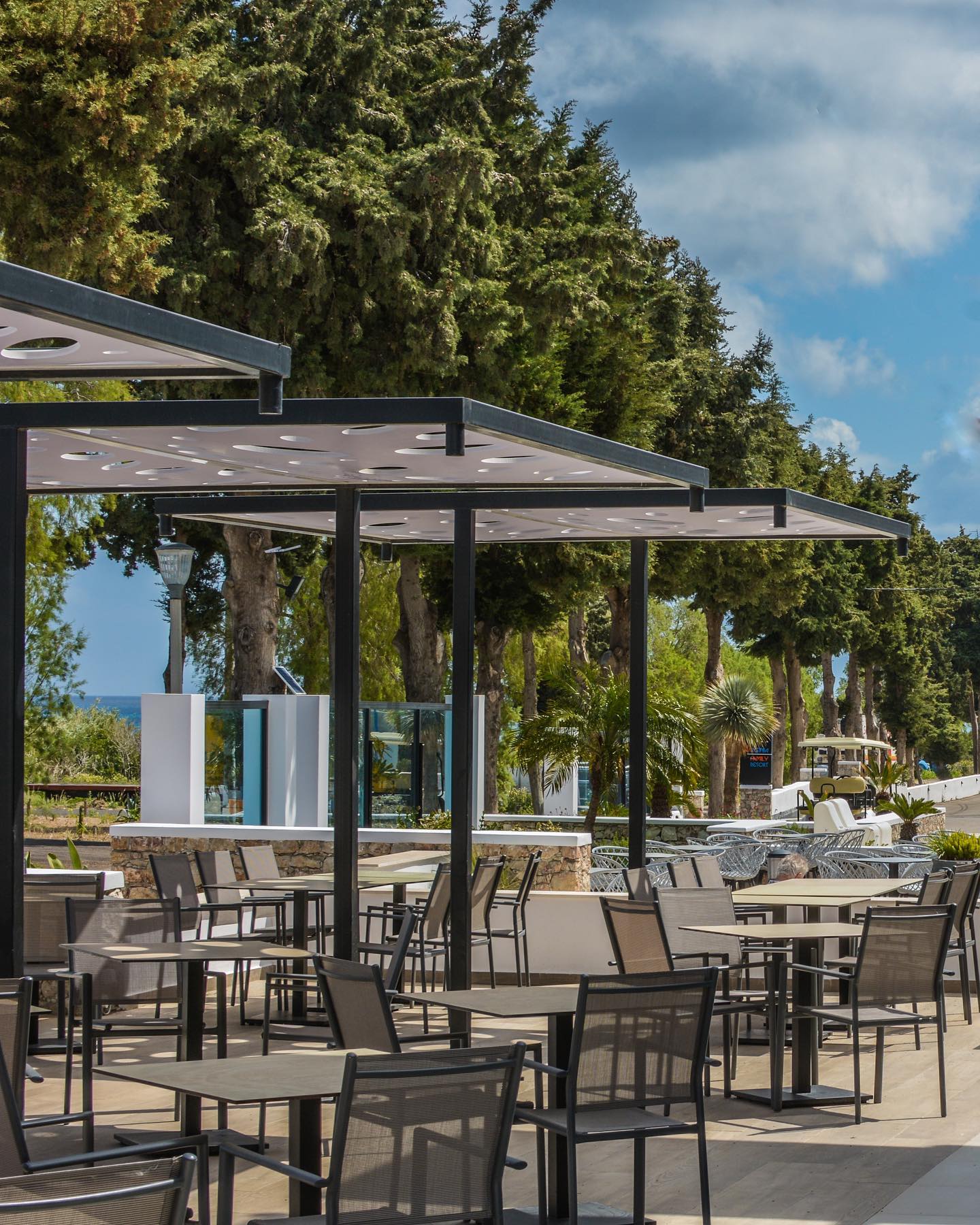 Sunny April Days ☀️
.
.
.
#virginia_family_resort #rhodes #greece #greeksummer #greekislands #summer #travel #visitgreece #greek #summeringreece #greecestagram #summervibes #sea #greekisland #discovergreece #ig #islands #island #gr #beach #greecelover #islandlife #travelphotography #travelgreece #travelgram #vacation #greeklife #nature