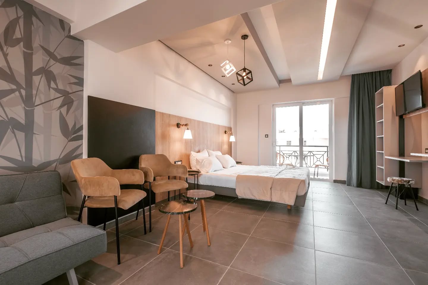 Escape the routine and enjoy the most relaxing summer days in the comfort of your luxury room, here at Virginia Family Resort.
#virginiafamilyresort #rhodes #greece #luxury #room #design #holidays #resort #greeksun #greeksummer #hotelier #travelgram #tourism #luxurylifestyle #instagood #love #hotel #photooftheday