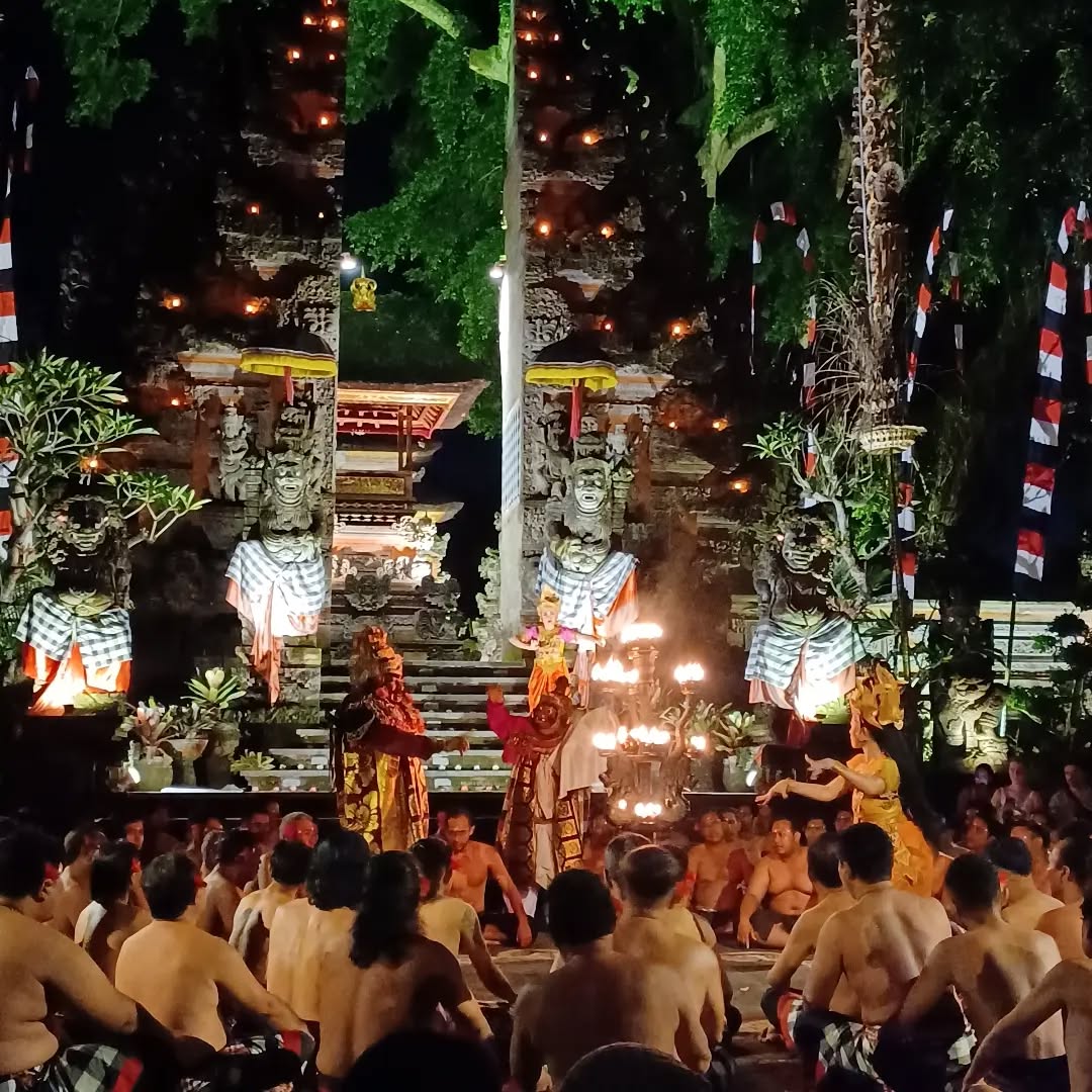 The fire dance, Ubud.
