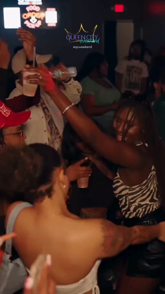 Some moves to checkout for the weekend!
QCWeekend is all about promoting community and connection in the city we love 👑
Feel free to comment other moves in the city as well, we love a shameless plug! DM to collab 🤝
DUTTY WHINE: A Rum & Wine Series 🍹🍷 by @betterluck.tmrw
The newest Rum & Wine party featuring sounds from the Caribbean.
📅 Saturday, November 9th
⏰ 9PM
📍@haroldschicken_charlotte
Saturday RSVPs by HIVE Nightclub
Get ready for a night filled with music, dancing, and good vibes!
📅 Saturday, November 9th
⏰ 10PM
📍@hive_charlotte
R&B Dinner Party Series
Saturday night of soulful R&B music and delicious food!
📅 Saturday, November 9th
⏰ 10PM
📍@tastelounge_noda
------‐‐---------------
Follow @qcweekend for the scoop on more parties and things happening in Charlotte!
-----------------------
#explorecharlotte #charlottelife #discovercharlotte #queencityweekend #charlotteweekend #qcw #queencity #discoverclt #localgems #charlottelife #cltnightlife #charlottenightlife #cltdayparty #cltevents #thingstodoinclt #exploreclt
