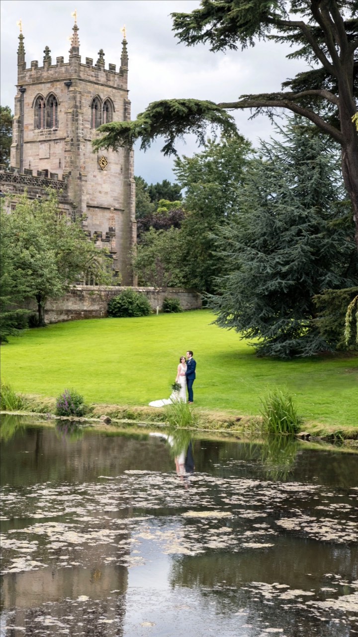 Timeless
#wedding #derbyshire #bride #groom #timeless
