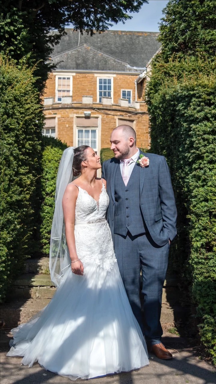 Happy 1 year anniversary yesterday for Aiden & Lauren ♥️
17th April 2021
@beauhaircreative @kayesalmon_pro_makeup_brows @lauren.thorpe.x