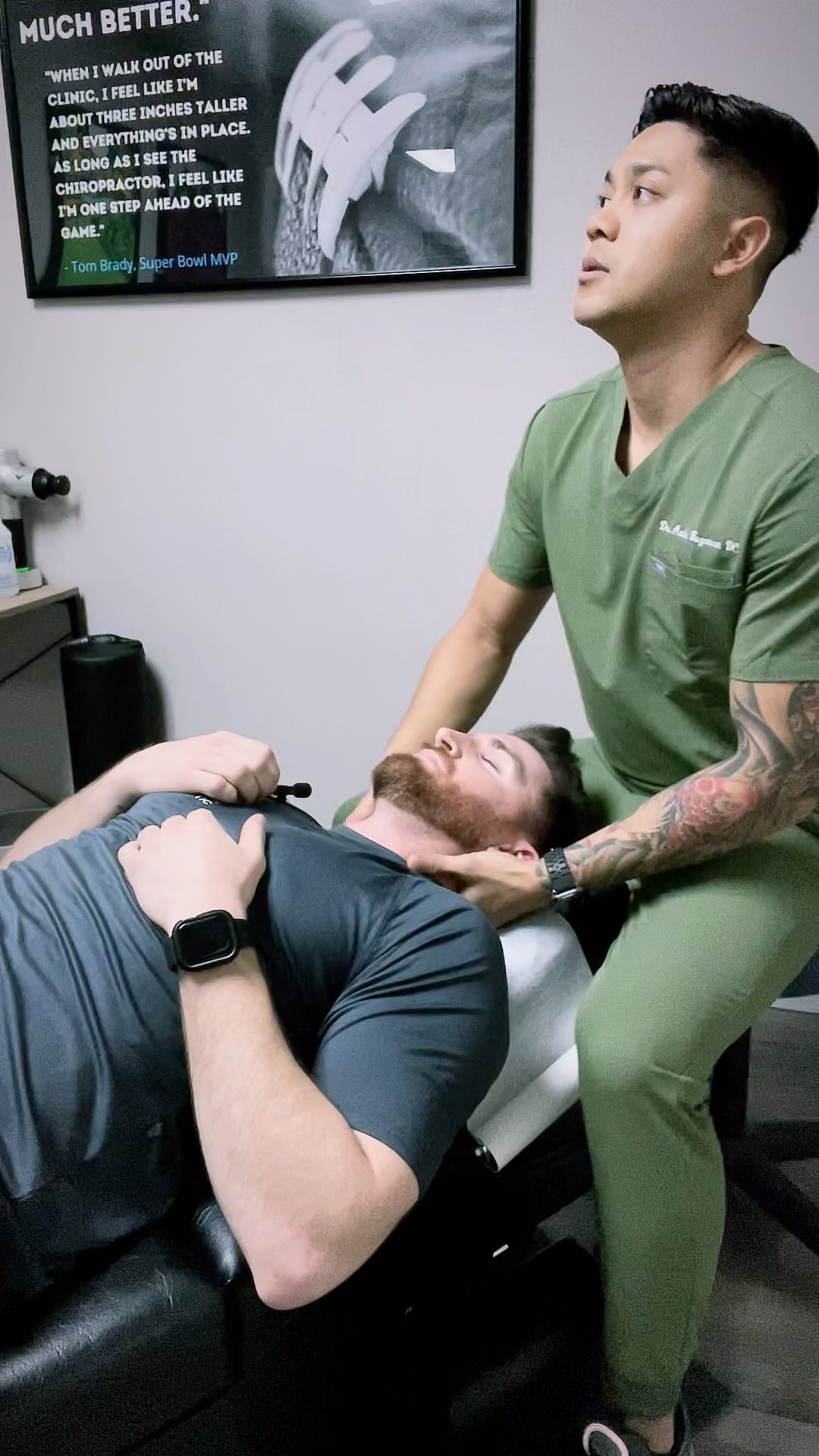 Dr Dre rocking my cervicals. Much needed! Thanks @drdrebug
#chiropractic #chiropracticadjustment #chiropractor #adjustment #mentalhealth