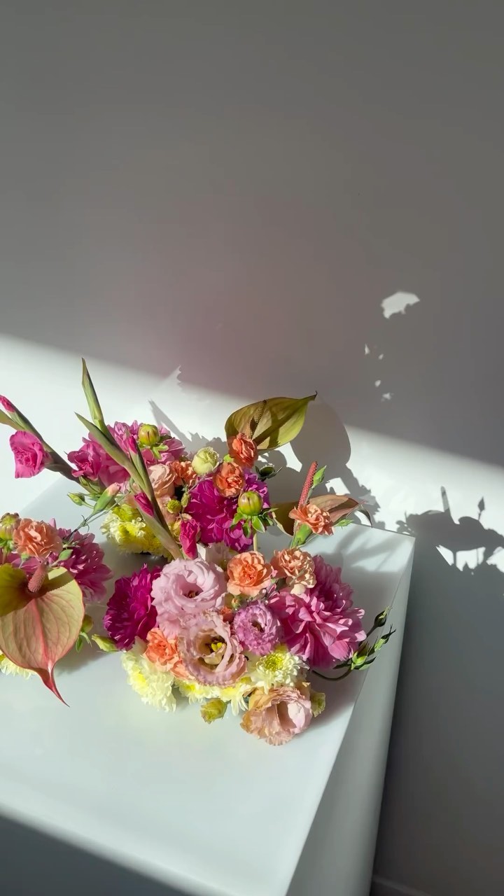 Concept to reality ✨ Florists will understand what we mean when we say creating event arrangements is truly a ‘trust the process’ moment. It’s always magical seeing the vision come together.
Arrangements for a special women’s luncheon @victoriapark