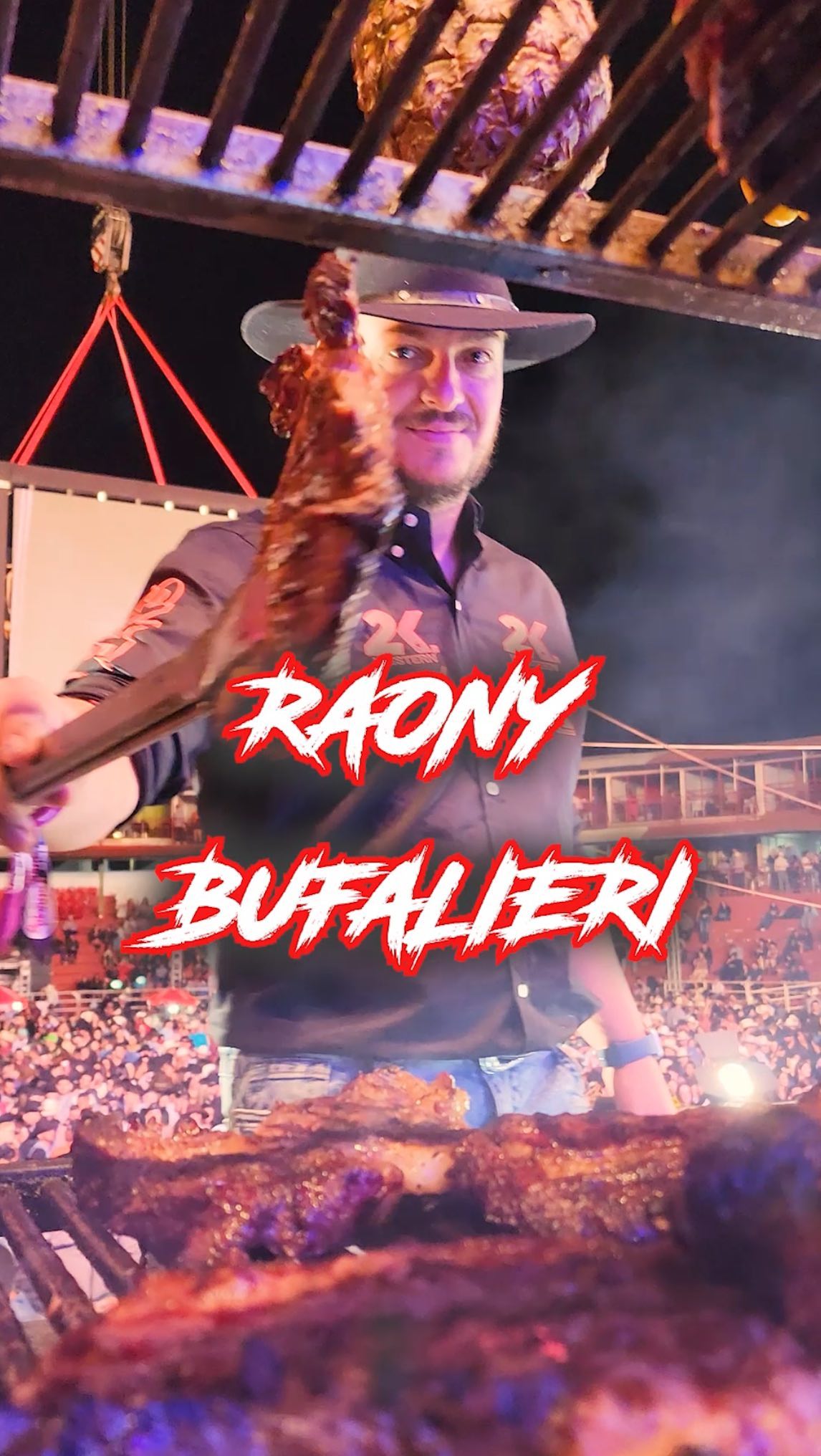 Grato pelo convite do meu amigo @marcelosichieri para em mais 1 ano levar o sabor do churrasco ao palco em Colorado, no maior rodeio do sul do Brasil @srcolorado junto a talentosos cantores! @guilhermeebenuto @leoeraphael dessa vez com o meu parceiro do churrasco @iagobarbieri
.
Agradeço também aos parceiros patrocinadores @rockwood_marcenaria @2kjeans Obrigado por confiarem em meu trabalho!
.
A diversão foi garantida!
Até logo Colorado!