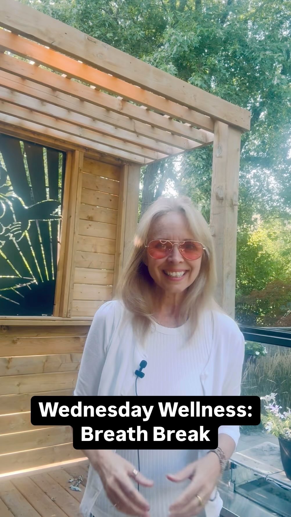Helping September start more peacefully with mini wellness BREATH breaks. Let's calm any STRESS with a qigong breathing technique.
You inhale through the nose, taking about five seconds, and then exhale through your mouth as slowly as you comfortably can. Silently and softly chanting the sound of seeeeee if you would like but you don't need to do so.
You can do for two to three minutes and as often as needed.
Best time: in morning after you get up and before you meditate
Why it works according to book Head to Toe Healing: The slower you inhale, the more oxygen you take in, creating more energy and helping your body to detoxify and cleanse itself better. When you exhale slowly, more energy reaches your parasympathetic nervous system, which helps you relax and also helps to detoxify and cleanse your body.
We work with our breath in in our ONLINE movement medicine sessions and start your days with this simple technique and focusing on what makes you FEEL peaceful.
Let me know how it goes. 😮💨
#chinesemedicine #deepbreathing #qihealing #stressmanagement #mindfulmoments #wednesdaywellness #newmoon