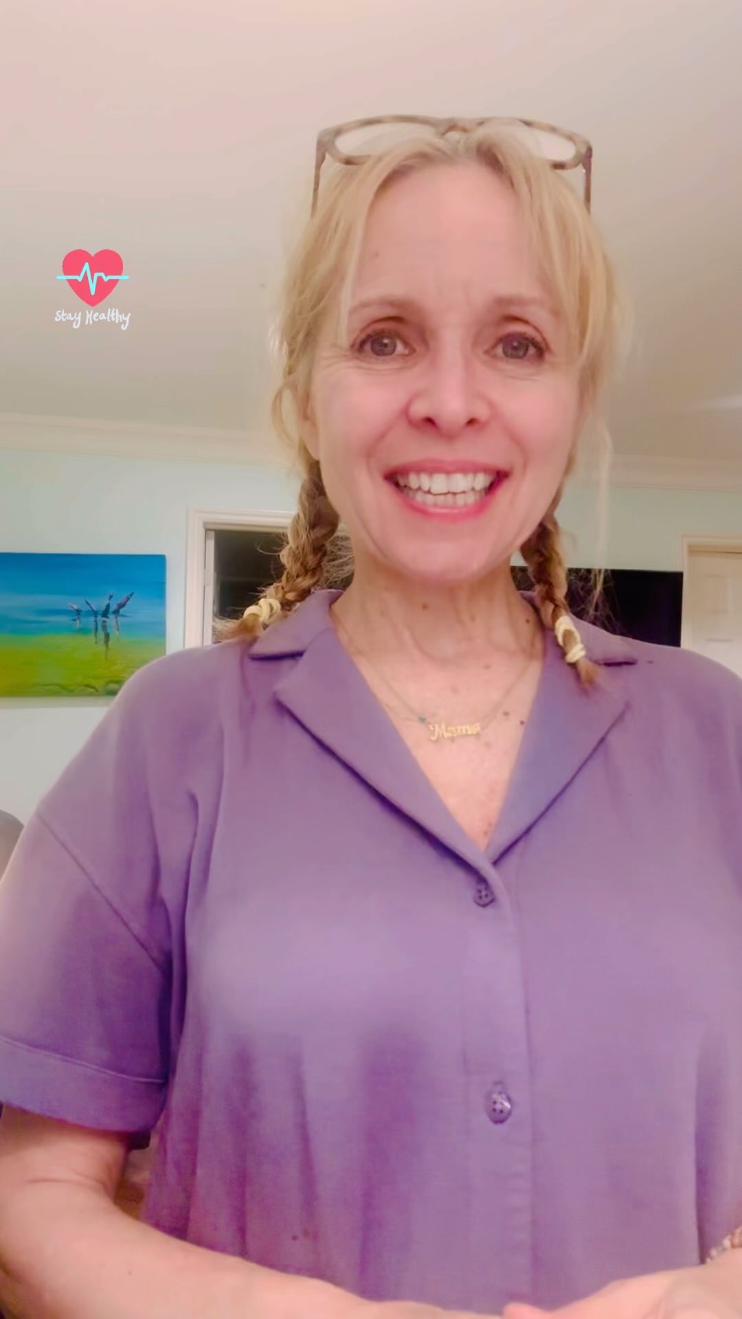 How's your voice?
Let's keep the throat healthy!
This Chinese Medicine tip from Sprong Forest Qigong helps with:
Sore throat
Hoarse voice
Loss of voice
How: Use either hand or both hands to massage your throat by putting two fingers or a finger and a thumb on both sides of and above your Adam's apple and gently but firmly massaging down to your collarbone. Repeat many times a day. You can add the vibrational chant of
"Sheeeee."
How long: two to 10 Minutes
How often: Two to Three times a day or More if needed
Best time 5 to 9 am - 7 to 9 pm
According to book Head to Toe Healing there are a lot of energy channels that run through this area. Massaging can help strengthen circulation of energy here.
#throat #coldseason #virusfree #chinesemedicineworks #wednesdaywisdom #wednesdaywellness #accupressure 🙏🫁