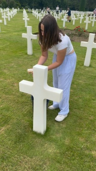 Chloe, our lovely French student that joined us for the Columbine High School program this week, has some unique thoughts on what it’s like to pay tribute to the men buried at the American Cemetery in Normandy.