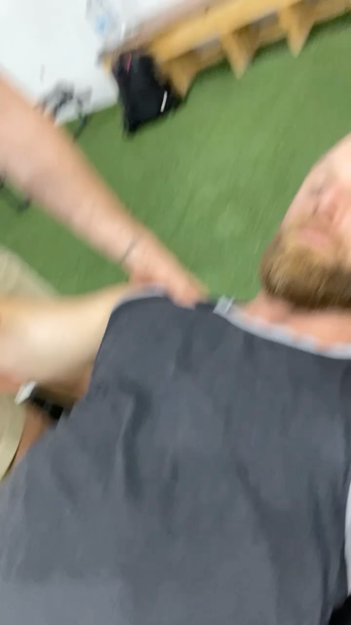 ART treatment for shoulder pain @mvmnt_darren
#chiropractor #chiropractic #manualtherapy #softtissuetherapy #massage