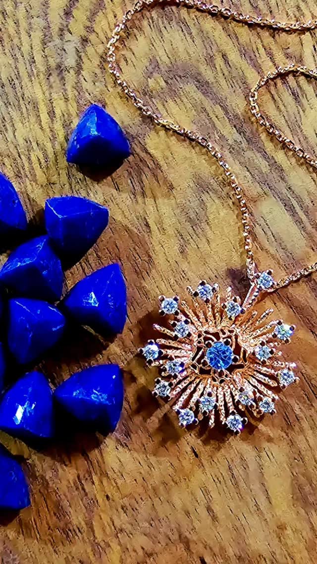 Up for a Lazy Sunday Read? Check out our newest Blog post. The Sapphire Delimma
Read at the link in our Bio or visit www.josannemark.com
#josannemark #sapphireseason #finejewelry
#septemberbirthstone #jewelryblog