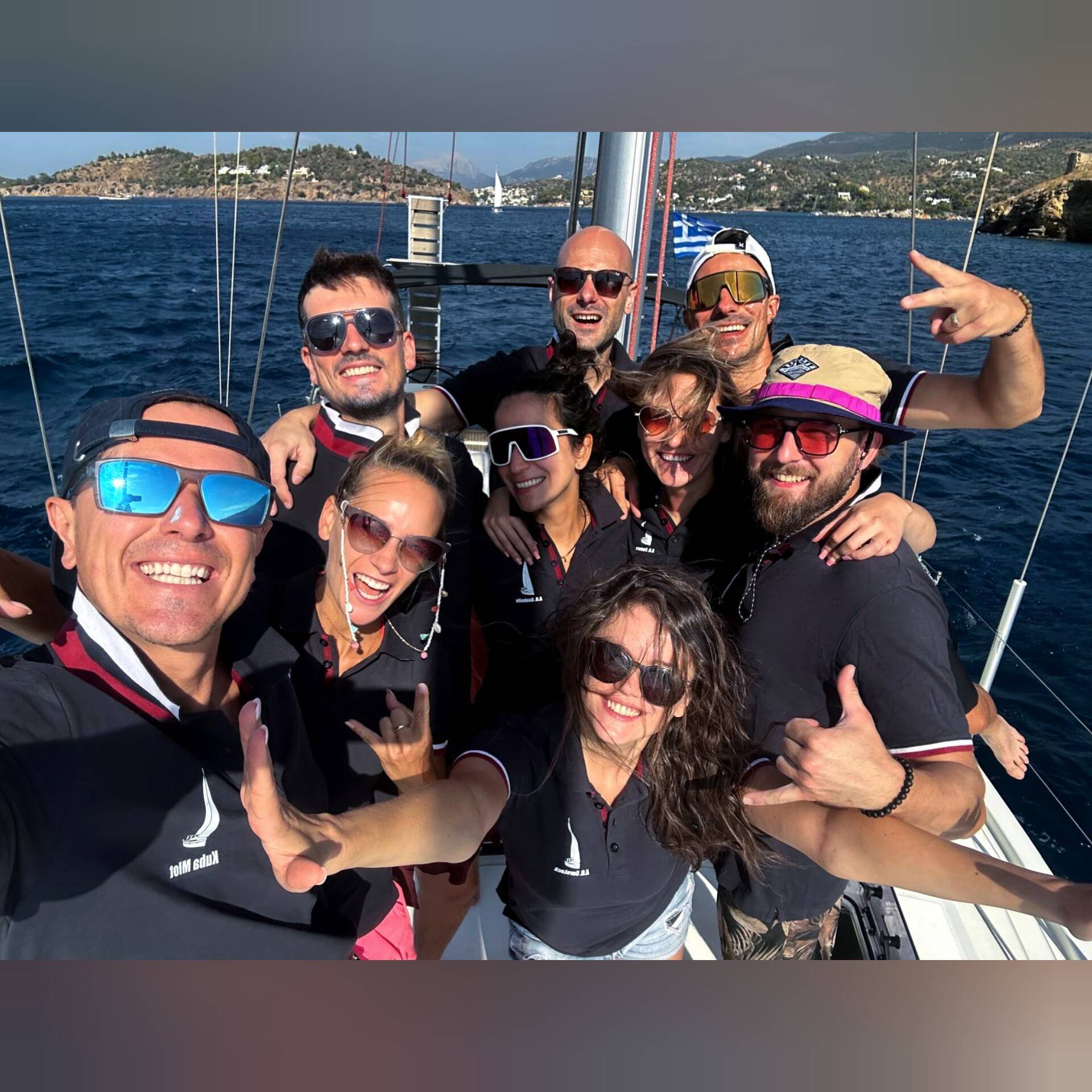 Nasze wielkie greckie wakacje! 🇬🇷🩵💙🌊🫧
Cóż to był za trip!! Trzeba to powtórzyć!
🙏 Thx captain @too0m_x and crew @ganobism @duch_j @msliwkaaa @misiuni0 @rules_rules @jakubkwasniewiczofficial @jacobhasnofb
#trip #sailing #yacht #yachting #vacay #holiday #greece #greetings #island #holidaymood #grateful #blue #sky #sea #fun #sun #sunny #water #clear #happy #amazing #friends #me #team #dreamteam