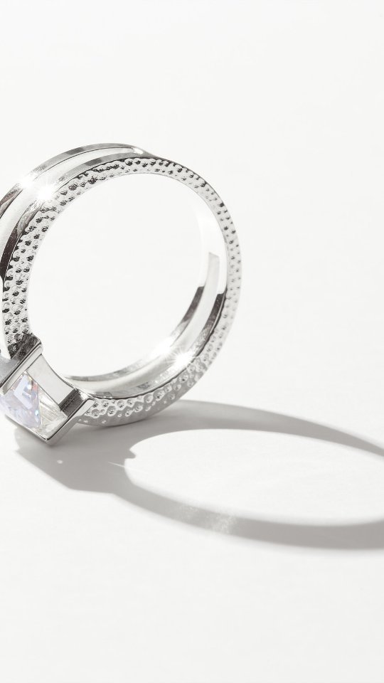 Custom Jewelry is made for you, but Bespoke Jewelry is made ONLY for you.
Both are special, but only one is one-of-a-kind, and no one does one-of-a-kind quite like Josanne Mark!
Lens: @scullyphoto
#josannemark #finejewelry #bespokejewelry #flashbackfriday #luxuryjewelry #custommadejewelry #caribbeandesigner