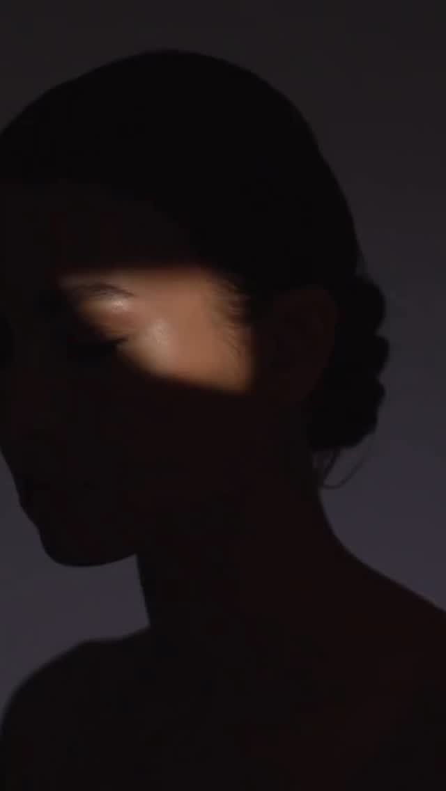 Tired of that grindset mindset? What if the very thing you’ve been avoiding—softness—is where your true power lives?
You’ve spent so much time holding it all together. Doing. Achieving. Protecting yourself.
But underneath it all… your body is craving something else.
A slower rhythm.
A deeper connection.
A way of being that feels safe, magnetic, alive.
On Thursday, July 24th (New Moon in Leo), we'll be guiding an intimate 2-hour workshop to help you awaken your feminine energy—
🌸 soften without losing yourself
🌙 awaken your sense of flow, pleasure, and creativity
🔥 awaken that magnetic part of you that attracts without chasing
This is for you if you’re ready to:
✨ stop living in constant “doing mode”
✨ reconnect with your intuition
✨ experience more ease & harmony in your relationships
This circle is for the woman who’s ready to stop rushing, stop over-giving, and start feeling safe in her feminine power again.
🗓 Thursday, July 24 | 6:30–8:30 PM
📍Toro Holistic Health Center
Limited spots —
Are you ready to return to her?