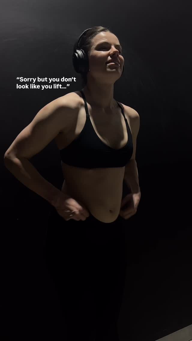 Ever notice how people can see the same body in completely different ways? 👀
Some people tell me I’m huge, others say I don’t look like I’ve lifted a day in my life.
It just goes to show that beauty is in the eye of the beholder. Do what makes you happy and feel your best! Chase what feels good for you and remember your worth isn’t defined by how you look or anyone else’s opinion.
EVERY body is a gym body!
#allbodiesaregymbodies #normalisenormalbodies #bodyacceptance #girlswholift #fitnessforall #gymmotivation #gymgirl