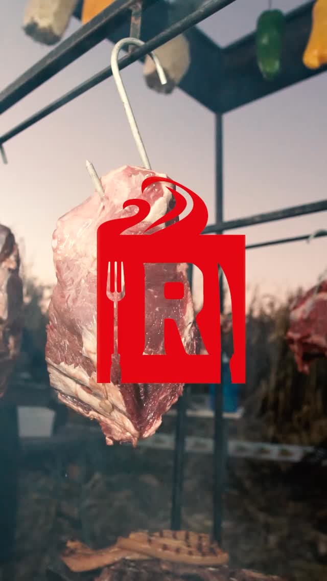 🌾 Noite de Campo Agro + Churrasco 🌾
🔥 Churrasco raiz no ponto certo!
👨🍳 Preparado pela Raony Bufalieri & Equipe!
🐂 Um encontro que celebrou o agro, a tradição e a boa comida!
🥩 Experiência completa, do fogo ao prato!
📲 Quer levar essa experiência para o seu evento agro?
Fale conosco e transforme sua confraternização em uma noite inesquecível!
#Agro #ChurrascoDoCampo #RaonyBufalieri #EquipeRaonyBufalieri #EventoAgro #AgroÉTech #AgroÉPop #ChurrascoPremium #ChurrascoNoCampo