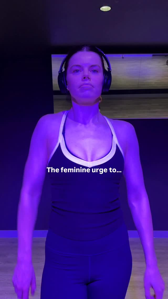 Growing szn 🤍
Any posing tips??