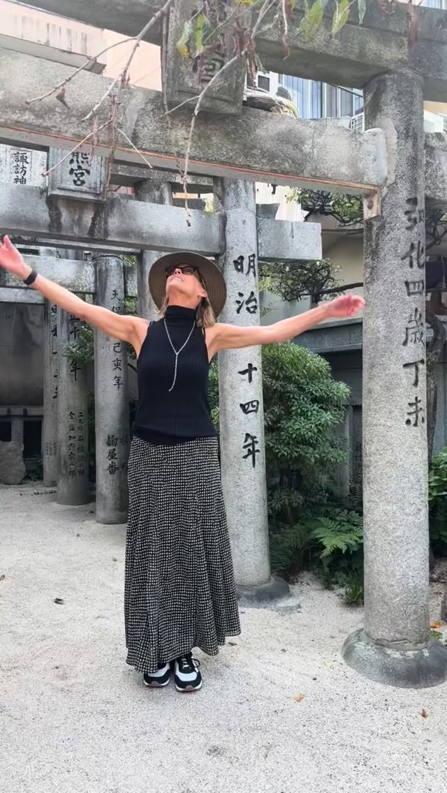 Hakata, Japan
I have no idea what I am doing in that first photo other than feeling blessed to be in Japanđđ
Kushida Shrine
Ohori Park
More than the beautiful stops are the Japanese people. They are so kind and helpful, truly a warm hearted experienceđ
Off to Busan today-what a fabulous trip this is turning out to be!
#cruiselife #travelbloggers #travelbloggerslife #travelagentlife #travelagentlifestyle #travelover50 #emptynesters #emptynesterslife #independentwomen #solotravel #sisterslove #japantravelphoto #50isjustanumber #getoutandtravel