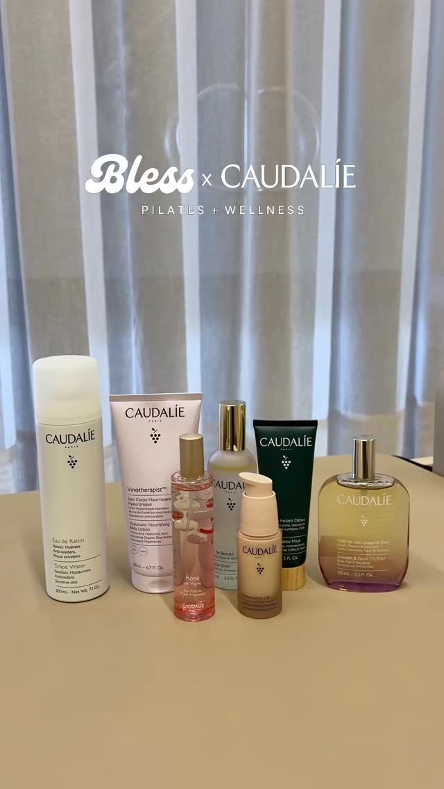 Productos que podrás conocer en tus clases Bless x Caudalíe 🍇
Aprovecha que ya quedan poquitos spots disponibles —no se pierdan esta oportunidad tan increíble. ✨
Todo lo que incluye tu experiencia Bless x Caudalie:
• Gifting Caudalie con un valor aproximado de $3,500
• Experiencia sensorial con producto durante la clase.
• Bebida especial Caudalie.
• Botella de agua.
• Detalles sorpresa preparados para ustedes.
Precio: $390 — ya con absolutamente todo incluido.
¿Cómo reservar tu lugar?
1. Entra a nuestra página.
2. Compra tu paquete “Bless x Caudalie”.
3. Después da clic en Reservar.
4. En las fechas 20, 21 y 22 de noviembre vas a ver los horarios exclusivos para esta experiencia.
Los lugares vuelan.
Vive la clase, la vibra… y ese glow que se nota por fuera porque empieza desde adentro. ✨💜