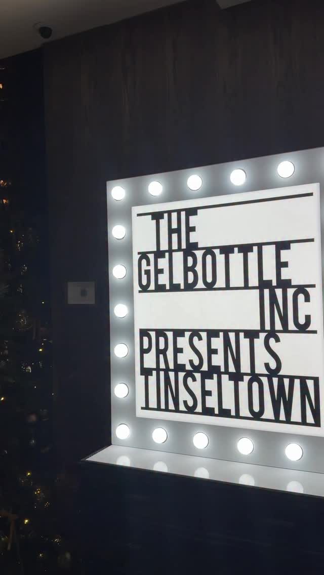 Bringing Tinseltown to Life!
@the_gelbottle_inc Presents Tinseltown ✨
What a moment to be part of @the_gelbottle_inc treated there nail tech community to a night to remember… @gwenbdm @harrietfrench1 what a night!
Guests were treated to a personal illustration by @katylockedesign who is just so lovely 🎨
@bandeokeexperience kept everyone entertained along with gorgeous Cathy @funkycasinos 💫
We had an insane amount of help from the team of dreams @appleblossomflowers_ @myonceuponateaparty @lightupeventshertfordshire you were just unreal ✨
And the ultimate content captured by @eviedoescontent bringing all our dreams to life 💫
Venue @sohohouse White City
Set Dressing Support @myonceuponateaparty @lightupeventshertfordshire
Garlands @appleblossomflowers_
Christmas Trees @christmastreeplace
Illustrator @katylockedesign
Cake @sweetnellysco
Light up Letters @lightupeventshertfordshire
Bespoke Sign @northampton_signs
Branding @jupitervisualcommunications
PR @knowlescommunications @knowles_bk @sophieborthwick
#setdress #eventproducer #setdressing #whitecityhouse #whitecityhouseparty #christmaspartydecor #tgb #bespokemoments #tinselgarlands #lightuplettershertfordshire #christmasparty #corporateeventplanner #corporateparty #londonsetdresser #producingevents #tinseltown #tinseltree #tinseltime #bespokesigns #thegelbottle