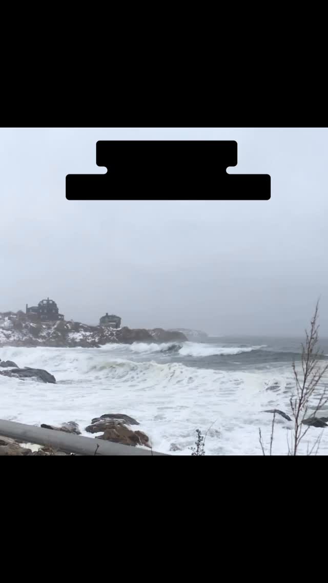 Wishing all my customers a wonderful New Year. Have you made your plans to visit in 2026? #gloucesterma is good for you.