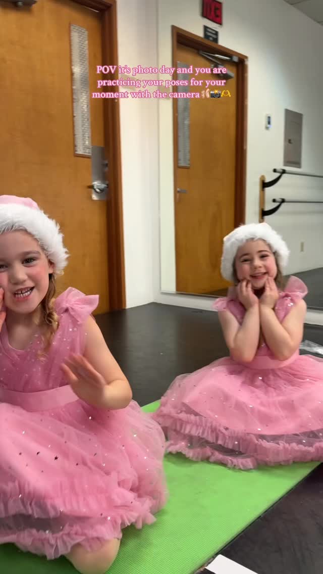 Picture day was a blast 📸✨
Watching our dancers practice their poses—confidence, focus, and a little sparkle in every frame!
Come see “’Tis the Season” 🎄
📅 Tuesday & Wednesday, December 22nd & 23rd, 2025
🕕 6:00 PM
📍 Highline Performing Arts Center
🎟️ Get your tickets here: https://app.arts-people.com/index.php?ticket
#PictureDayPrep #TisTheSeason #DanceLife #MomentumDanceEnsemble #DancersOfInstagram #StageReady #DanceStudio #HolidayShow #SupportTheArts #BehindTheScenes