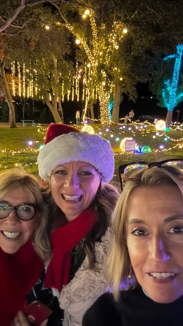 Wine Country Living
I had the sweetest Holiday Spirit night last night with these two dear friends.
First we met for some Holiday cheer and great conversation-we had some catching up to dođ„
Then we strolled thru this adorable Holiday Lights park hosted by @marincountygov If you have small kids/grandkids this is a must visit. They also offer a crafts room for the little ones.đ
And ended the evening watching Love Actually at the Civic Center Theater. Can you believe I have never watched this movie?! What a sweet must see Holiday film. Watch it tonight!
We laughed we cheered and we left with so much Holiday feel good vibesđ
Thank you Marin County for this free to attend community event, bravo to all involved in making this happen.
@embassysuitessanrafael
#holidayspirit #christmasfun #loveactually #girlfriendsarethebest #marincountyliving #inmarin #marincounty #sanrafael #holidayfun #marinlife #bayarealiving #inspirationalwomen