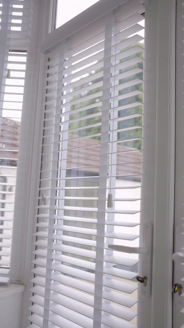 50mm Venetian blinds with 38mm tapes ✅
Supplied and fitted in just 3-5 working days ✅
Contact us for a free no obligation quote you won’t be disappointed 📲
.
.
.
#blinds #shutters #windowtreatments #homedecor #interiordesign #homeimprovement #plantationshutters #rollerblinds #venetianblinds #romanblinds #homerenovation #homedesign #interiors #residential #windowcoverings #decor #interiordecorating #luxuryhomes #softfurnishings #homeinterior #Liverpool #Liverpoolblinds #Merseyside