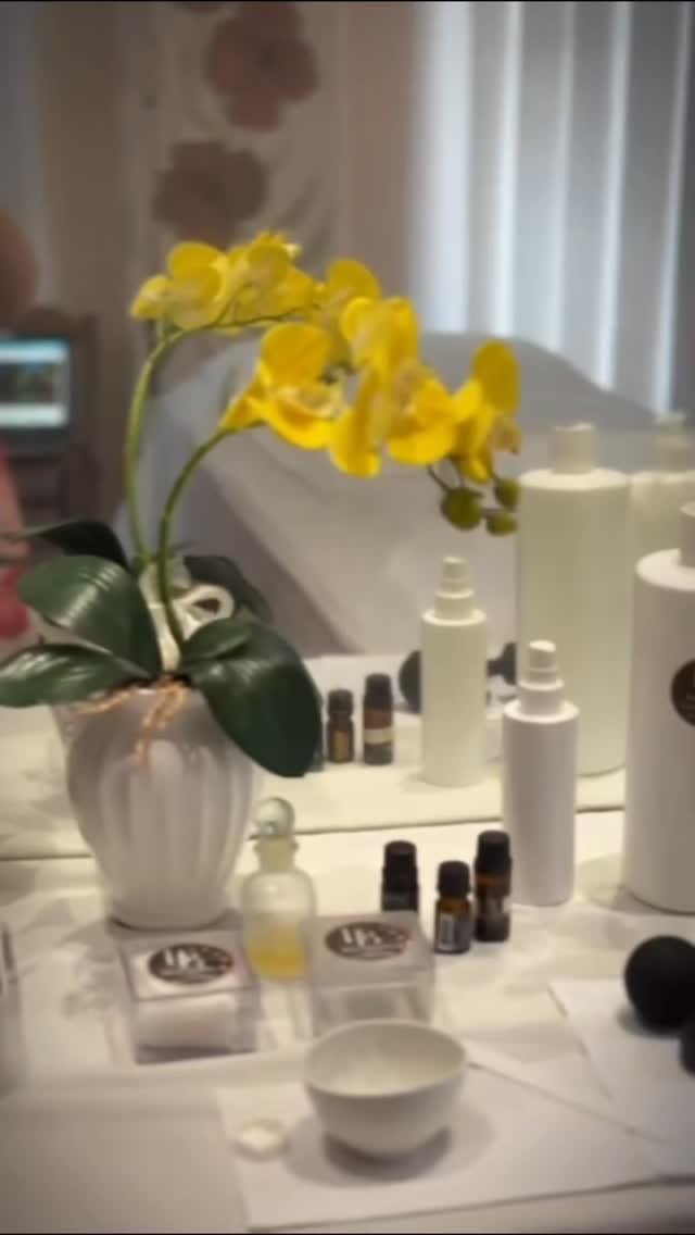 Stress? Desconhecemos essa palavra! Sabia que o Hotel Privê do Atalaia conta com um espaço para relaxar? Nossa parceria @bethbeauty5 está pronta oferecer os melhores serviços de massoterapia humanizada. Vem conhecer!
Privê do Atalaia – Salinópolis/PA
📞 (91) 98458-2327
📞 Recepção: (91) 98481-4515
🌐 www.privedoatalaia.com
#PrivêDoAtalaia #SalinasPA #PrimeiroAtalaia #DestinoParaense #PraiaDoAtalaia FériasNoPará HotelBeiraMar
