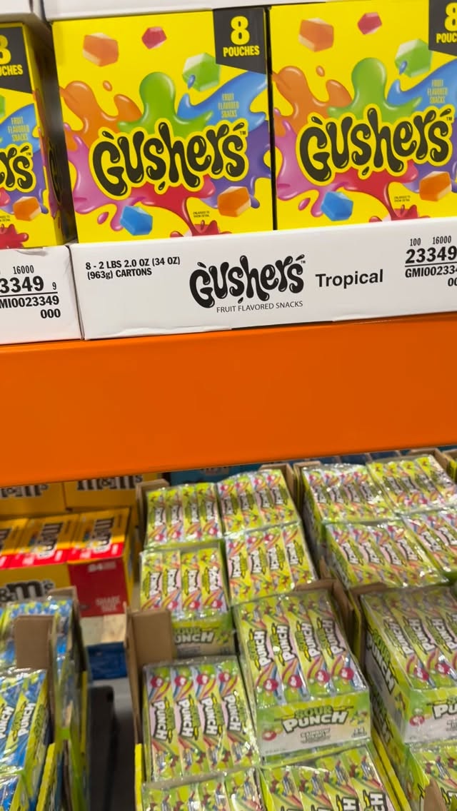 NOT so BARE necessity. All the GOODIES 🎬 Behind the Race Scene 🎥 Season 3 Episode 3 a little shopping for 550 of my best friends. Please eat it all! You know we feed you better than the 🐻’s