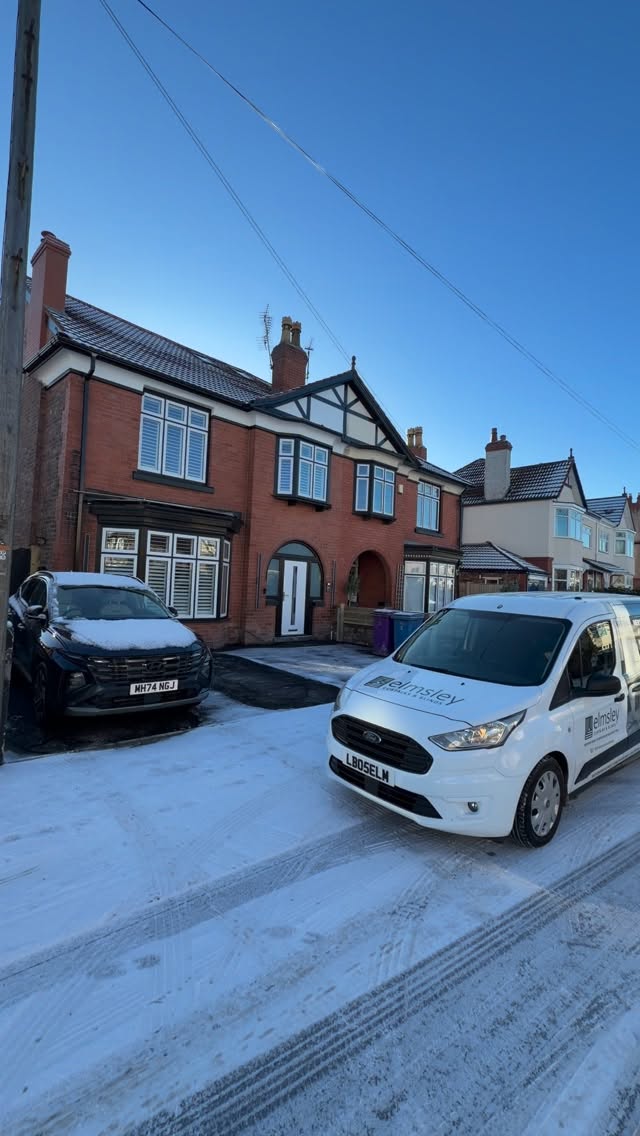 89mm hardwood shutters with hidden/ silent tilt 🤩
.
.
.
#blinds #shutters #windowtreatments #homedecor #interiordesign homeimprovement plantationshutters rollerblinds venetianblinds romanblinds homerenovation homedesign interiors residential windowcoverings decor interiordecorating luxuryhomes softfurnishings homeinterior Liverpool