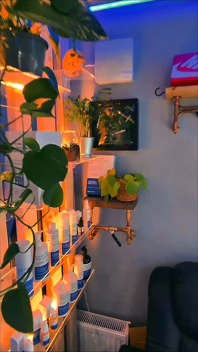 We are Clinic IV
Book in your upgrade ⚡️
#aesthetics #skincare #bristol #consultation #cliniciv