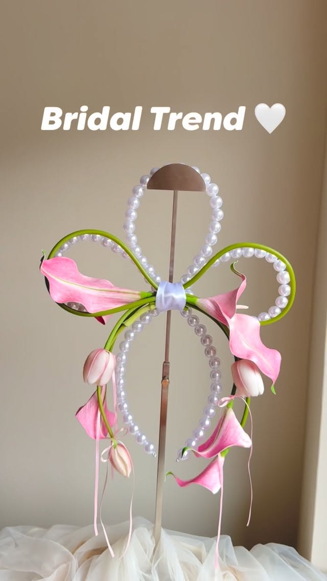 For brides who dare to be bold ✨ Modern, elegant, unstoppable—your wedding vibe, your rules 💐 Slide into our DMs and make it yours.
#WeddingInspo #BridalStyle #ModernBride #WeddingAesthetic #BridalGoals