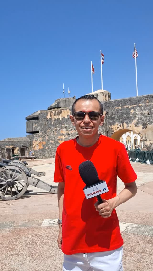 Puerto Rico nos recibe con su alegría, cultura, rumba y guaguanco en un cubrimiento exclusivo para Colombia con lo mejor de la salsa Puertorriqueña.
Gracias a Grandes Eventos Puerto Rico, Lidda García por el apoyo incondicional en la isla del Encanto.
Viva Puerto Rico 🇵🇷🇵🇷🇵🇷