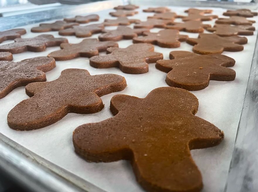 Don’t forget to place your holiday orders! Please vote for Brioche Pastries! Copy&Paste the link 4 website: https://greatestbaker.com/2024/vanessa-raygoza